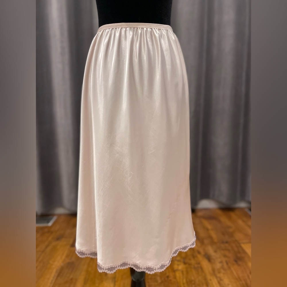 Vintage Vanity Fair satin half slip